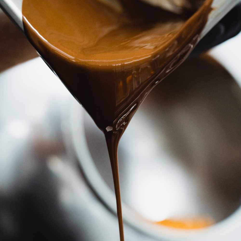 cobertura de chocolate belga mínimo 60% de cacaco para pistachos